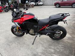 2025 Ducati Multistrada V4 Pikes Peak