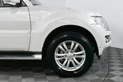 2019 Mitsubishi Pajero GLS