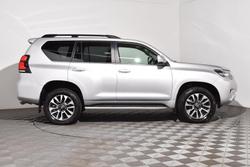 2021 Toyota Landcruiser Prado VX