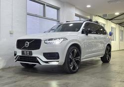 2021 Volvo XC90 T6 R-Design
