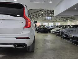 2021 Volvo XC90 T6 R-Design