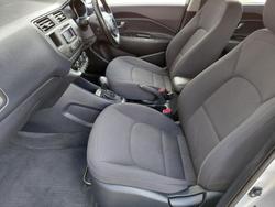 2013 Kia Rio Si