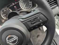 2026 Nissan Navara SL