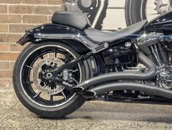 2015 Harley-Davidson Breakout 103 (FXSB) Softail Black
