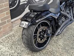 2015 Harley-Davidson Breakout 103 (FXSB) Softail Black