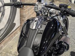 2015 Harley-Davidson Breakout 103 (FXSB) Softail Black