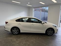 2020 Kia Cerato Sport+