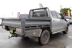 2023 Toyota Hilux SR5