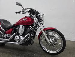 2009 Kawasaki VULCAN 900 CUSTOM Red