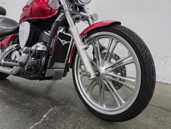 2009 Kawasaki VULCAN 900 CUSTOM Red