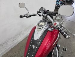 2009 Kawasaki VULCAN 900 CUSTOM Red