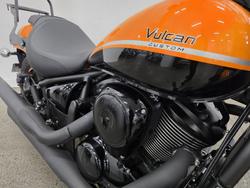 2021 Kawasaki VULCAN 900 (VN900) CLASSIC Orange