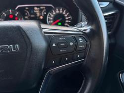 2021 Isuzu MU-X LS-T