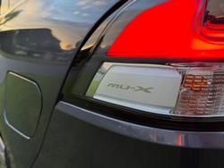 2021 Isuzu MU-X LS-T