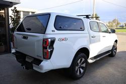 2022 Isuzu D-MAX LS-U