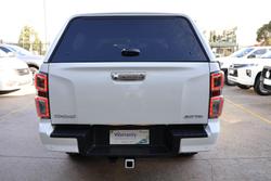 2022 Isuzu D-MAX LS-U