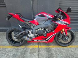 Honda CBR1000RR (fireblade) ABS