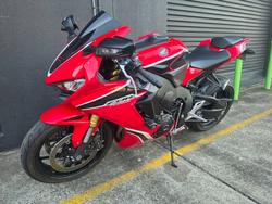 2017 Honda CBR1000RR (FIREBLADE) ABS RED