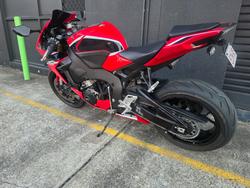 2017 Honda CBR1000RR (FIREBLADE) ABS RED