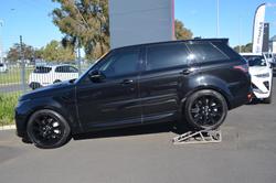 2021 Land Rover Range Rover Sport D300 SE