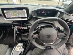 2025 Peugeot 2008 GT Hybrid