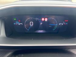 2025 Peugeot 2008 GT Hybrid