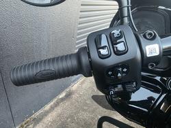 2026 Indian CHALLENGER DARK HORSE BLACK