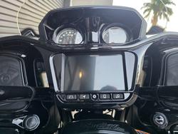 2026 Indian CHALLENGER DARK HORSE BLACK