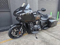 2026 Indian CHALLENGER DARK HORSE BLACK