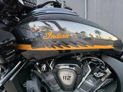 2026 Indian CHALLENGER DARK HORSE BLACK