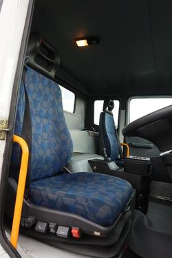 2017 Iveco Acco F2350G 280