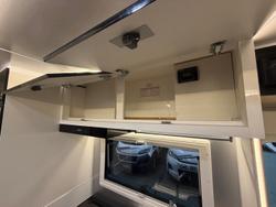 2017 Sunliner Navian