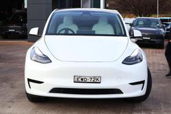 2022 Tesla Model Y Rear-Wheel Drive