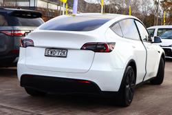 2022 Tesla Model Y Rear-Wheel Drive