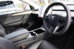 2023 Tesla Model Y Rear-Wheel Drive
