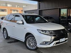 2019 Mitsubishi Outlander PHEV Exceed