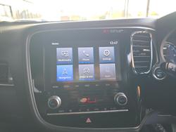 2019 Mitsubishi Outlander PHEV Exceed