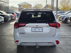 2019 Mitsubishi Outlander PHEV Exceed