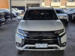 2019 Mitsubishi Outlander PHEV Exceed