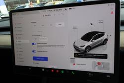 2022 Tesla Model Y Rear-Wheel Drive