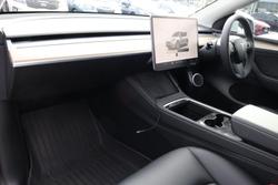 2022 Tesla Model Y Rear-Wheel Drive