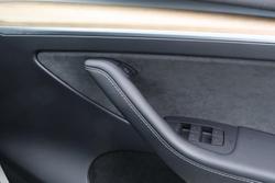 2022 Tesla Model Y Rear-Wheel Drive