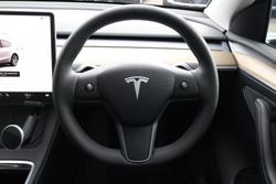 2022 Tesla Model Y Rear-Wheel Drive
