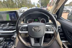 2023 Toyota Landcruiser Sahara