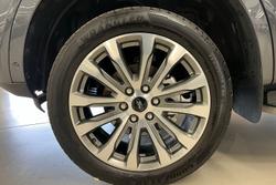 2022 Ford Everest Platinum