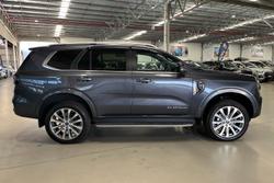 2022 Ford Everest Platinum
