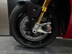2026 Ducati PANIGALE V2 S RED