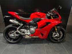 Ducati Panigale V2 S