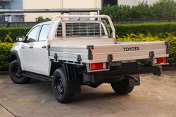 2026 Toyota Hilux SR 48V