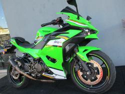 2025 Kawasaki NINJA 500 SE (LAMS) GREEN/KRT